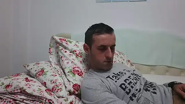 Snapshot of stevenpit chatting on February 16, 2025, 8:22 pm stevenpit online show from February 16, 2025, 8:22 pm