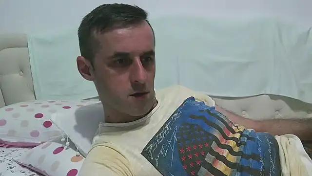 Snapshot of stevenpit chatting on March 7, 2025, 7:38 pm stevenpit online show from March 7, 2025, 7:38 pm