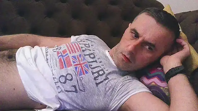 Snapshot of stevenpit chatting on March 1, 2025, 6:21 pm stevenpit online show from March 1, 2025, 6:21 pm