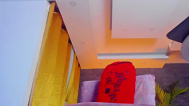 SahraBelmont online show from November 10, 2025, 8:08 am