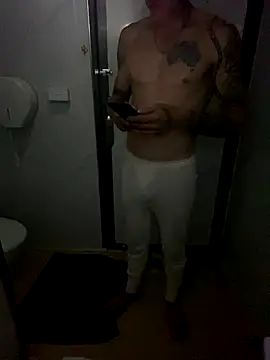 Sweetpasses online show from September 21, 2025, 7:41 pm