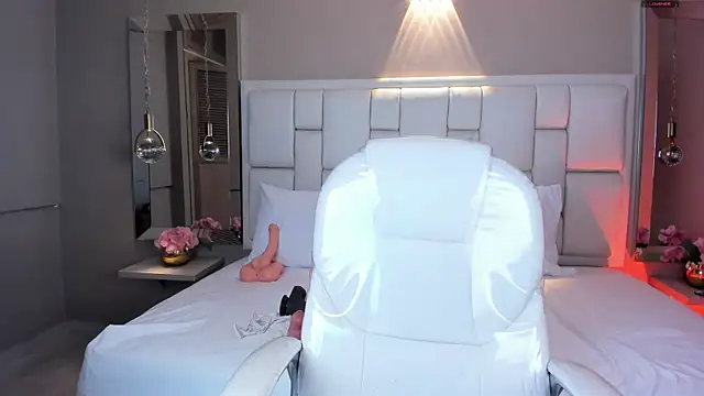 JessyEvans online show from December 4, 2025, 7:13 pm