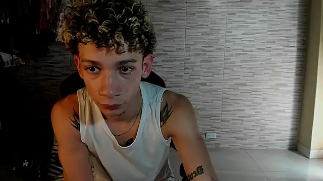 mateodeamjo online show from September 13, 2025, 7:25 pm