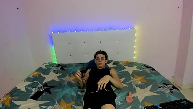 mateodeamjo online show from October 28, 2025, 6:34 am