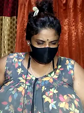 Snapshot of Dusto_Meye chatting on October 5, 2025, 1:46 pm Dusto Meye online show from October 5, 2025, 1:46 pm