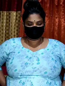 Snapshot of Dusto_Meye chatting on March 4, 2025, 5:45 pm Dusto Meye online show from March 4, 2025, 5:45 pm