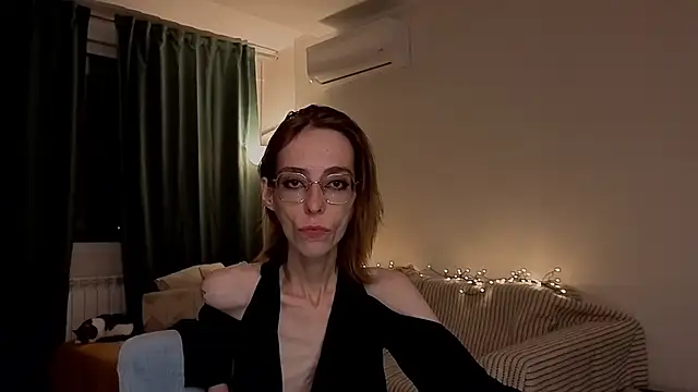 amber quell here online show from January 9, 2026, 5:20 pm