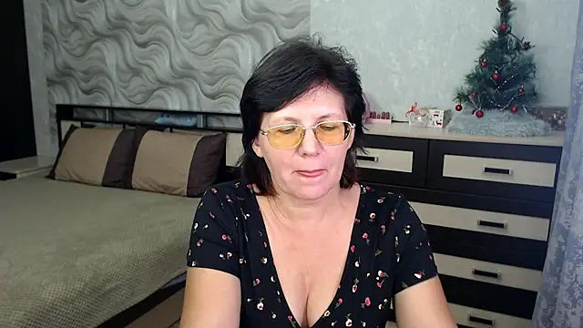 Snapshot of VitaCharm chatting on January 17, 2025, 9:06 pm VitaCharm online show from January 17, 2025, 9:06 pm