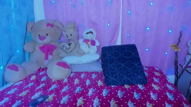 Dana Jeins online show from December 4, 2025, 1:10 pm