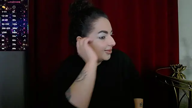 BustyAllyy online show from November 12, 2025, 7:29 pm