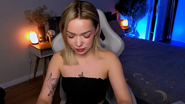 Lily Yin online show from January 19, 2026, 5:55 am