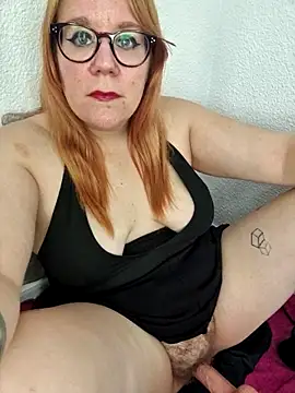 Snapshot of princessekandy666 chatting on July 18, 2026, 5:49 am princessekandy666 online show from July 18, 2026, 5:49 am