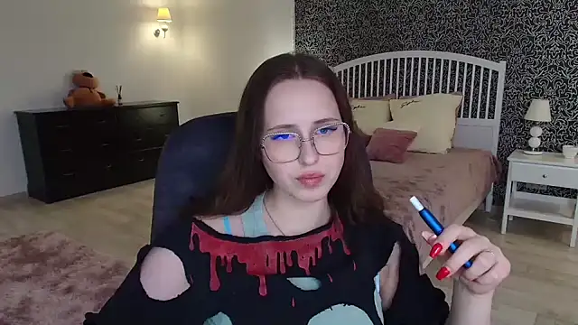 Snapshot of Barbie_Bye chatting on February 4, 2025, 2:32 pm Barbie Bye online show from February 4, 2025, 2:32 pm