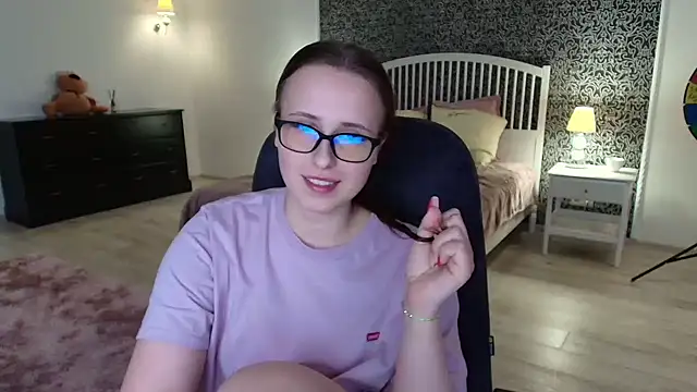 Snapshot of Barbie_Bye chatting on January 30, 2025, 11:13 pm Barbie Bye online show from January 30, 2025, 11:13 pm