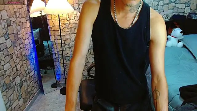 Bastiaan 28 online show from April 19, 2026, 9:06 pm