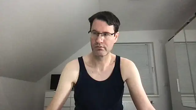 zxzx cam1 online show from February 2, 2025, 5:15 pm