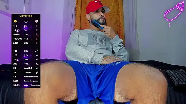 Snapshot of estiben_05 chatting on December 14, 2025, 2:55 pm estiben 05 online show from December 14, 2025, 2:55 pm