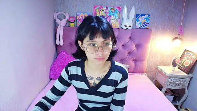 charlottemoonxz online show from January 31, 2026, 7:12 pm