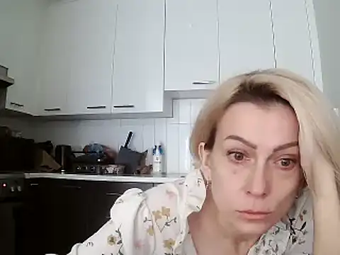 Snapshot of anechka1 chatting on January 22, 2025, 5:28 pm anechka1 online show from January 22, 2025, 5:28 pm