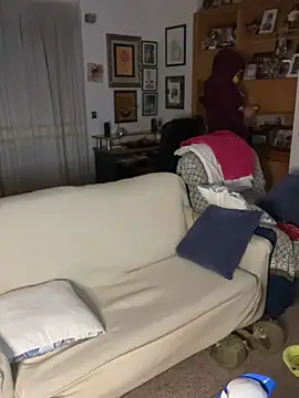 Kamaleonix online show from March 22, 2025, 7:09 pm