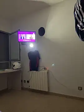 Kamaleonix online show from October 24, 2025, 8:08 pm