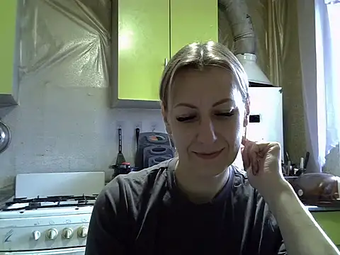 Snapshot of AshleyXHoney chatting on November 8, 2025, 6:50 am AshleyXHoney online show from November 8, 2025, 6:50 am