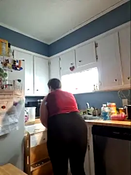 MilfyMrsRobinson online show from February 11, 2026, 12:32 am