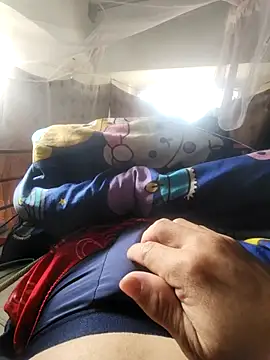 Snapshot of 2tomka52052sex chatting on November 9, 2025, 12:36 am 2tomka52052sex online show from November 9, 2025, 12:36 am