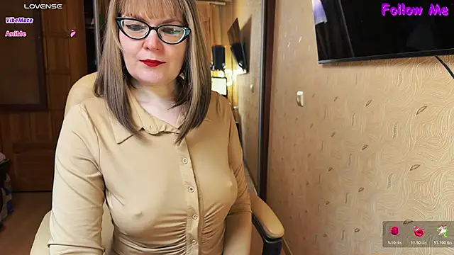 MyLadySkyLuck online show from March 26, 2026, 9:02 pm