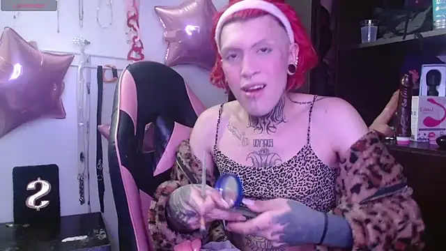 Snapshot of charlotbelucci_ chatting on March 3, 2026, 7:37 am charlotbelucci online show from March 3, 2026, 7:37 am