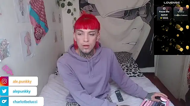 Snapshot of charlotbelucci_ chatting on July 3, 2026, 2:56 pm charlotbelucci online show from July 3, 2026, 2:56 pm