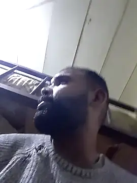 ListedLoin online show from November 23, 2025, 4:50 pm