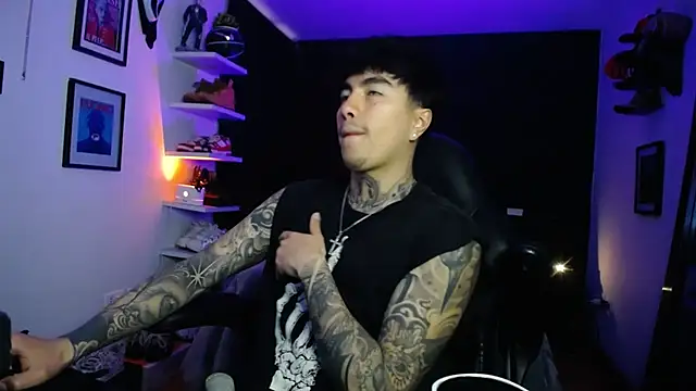 jung dragon online show from November 30, 2025, 2:51 pm