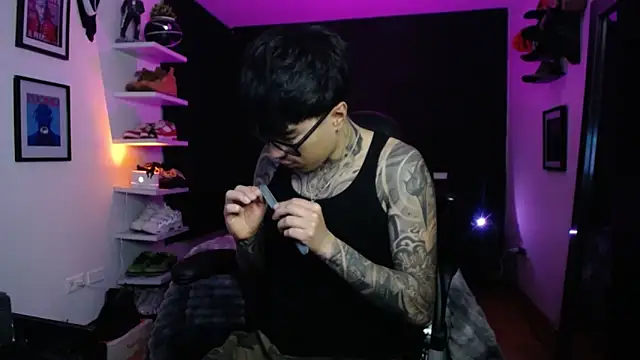 jung dragon online show from November 24, 2025, 3:28 am