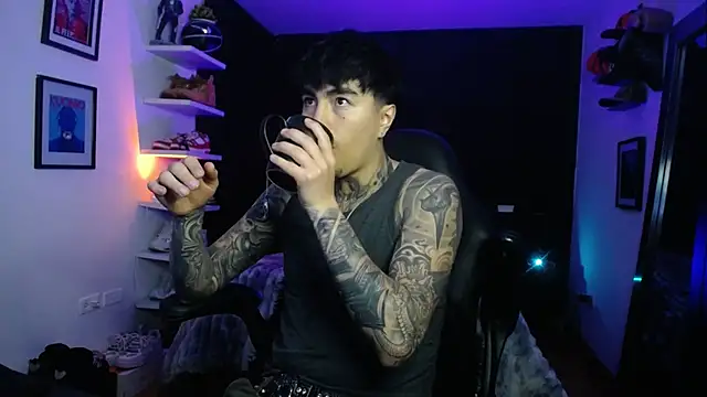 jung dragon online show from October 28, 2025, 8:02 am