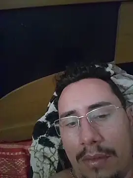 luissilva0071 online show from October 7, 2025, 2:18 pm