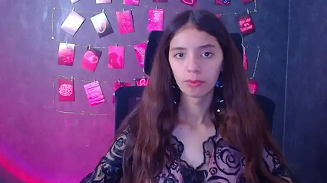 Snapshot of Aishell_ chatting on October 28, 2025, 12:26 pm Aishell online show from October 28, 2025, 12:26 pm