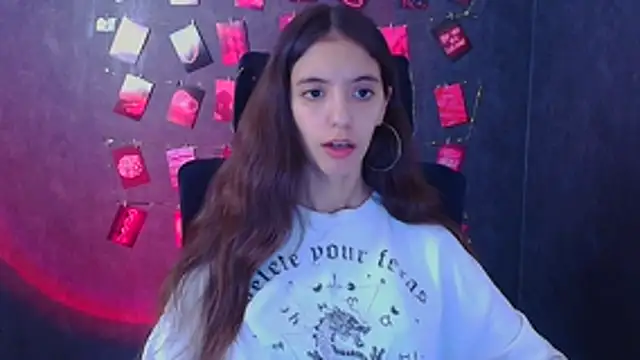 Snapshot of Aishell_ chatting on November 24, 2025, 12:38 pm Aishell online show from November 24, 2025, 12:38 pm