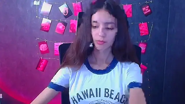 Snapshot of Aishell_ chatting on November 29, 2025, 6:57 am Aishell online show from November 29, 2025, 6:57 am