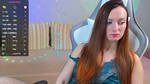 Snapshot of FlamyGold chatting on February 6, 2025, 3:16 am FlamyGold online show from February 6, 2025, 3:16 am