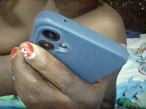 missarpie online show from November 11, 2025, 6:25 pm