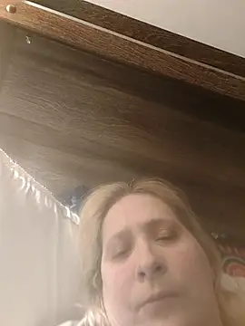 Icedcoffee2024 online show from November 12, 2025, 5:22 am