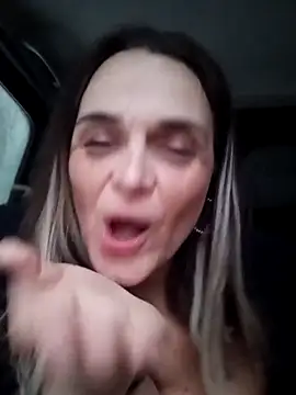 hugebobbs online show from March 12, 2025, 10:26 am