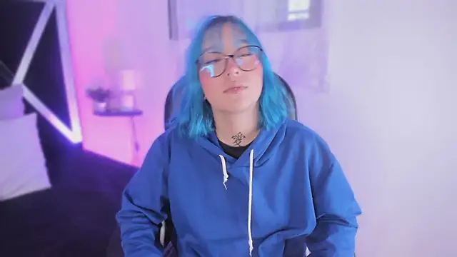 sofi bakerr online show from October 27, 2025, 11:33 am