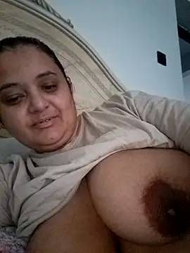 sarahhh1987 online show from December 3, 2025, 6:25 am