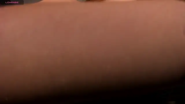 Snapshot of BellaRose_X chatting on November 17, 2025, 5:55 am BellaRose X online show from November 17, 2025, 5:55 am