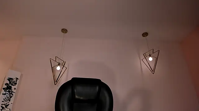 AliceHarper  online show from September 24, 2025, 6:58 pm