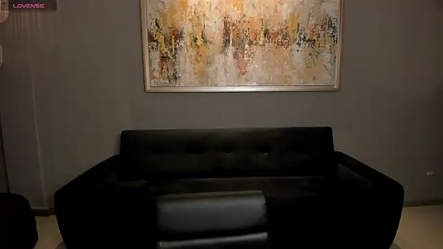AliceHarper  online show from May 22, 2026, 11:41 am