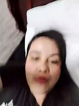 lunanataly online show from March 2, 2025, 9:52 pm