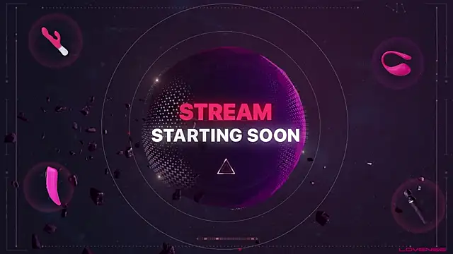 Snapshot of Glitch_Witch chatting on June 17, 2026, 10:19 pm Glitch Witch online show from June 17, 2026, 10:19 pm
